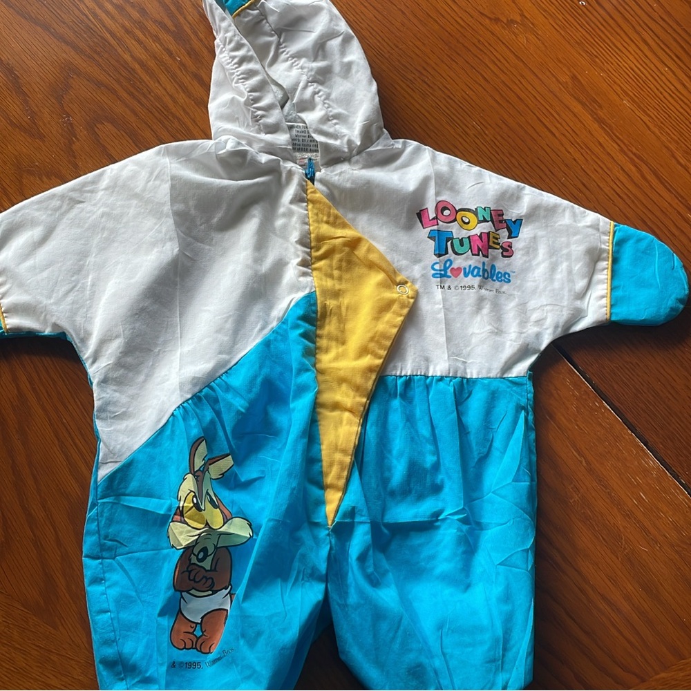 Looney tunes 3-6 months